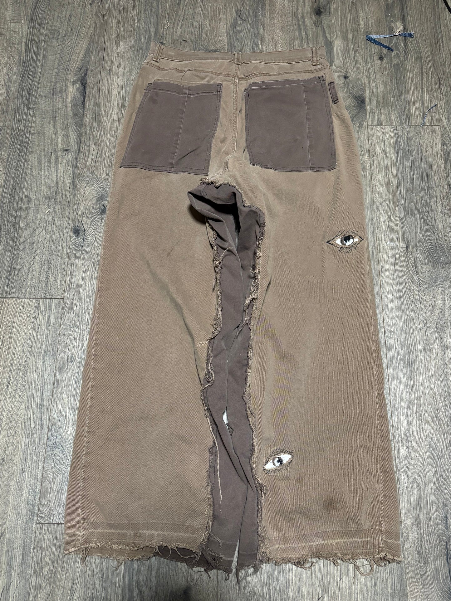 1 of 1 Two Toned Brown Eye jeans
